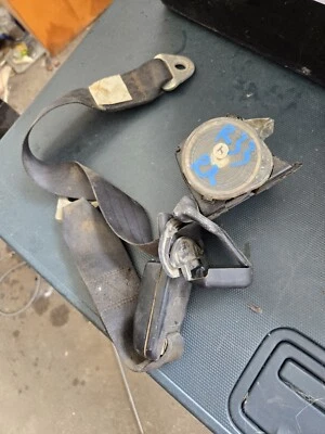 Cinturón de seguridad trasero del lado del conductor Nissan Skyline R33 cupé S1 Gtst GTR usado OEM y Foto 1 de 4