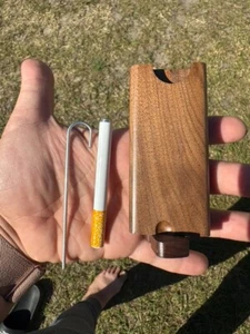 Dugout de madera de 4" con 3" un bateador y limpieza incorporada - Imagen 1 de 2