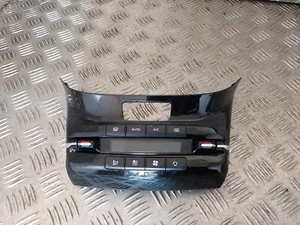 Commande Chauffage Clim - PEUGEOT 208 I (1) PHASE I (1) - Réf : 96722471XU - Picture 1 of 4