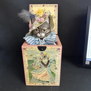 Enesco Cat In The Box Londonary Ladies Prudence Music Box Jeanette Curley Floral - Picture 1 of 21