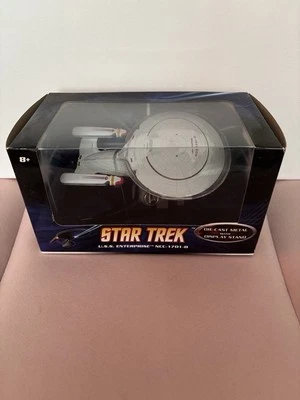 Star Trek U.S.S. Enterprise die cast collectible with display case. - Image 1 of 2