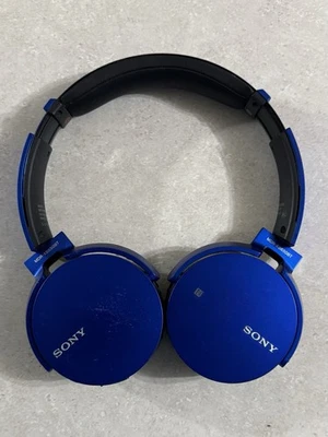 Sony Wireless Bluetooth Headphones MDR-XB650BT - Image 1 of 4