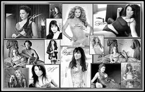 Lucy Lawless, Signed, Collage Cotton Canvas Image. Limited Edition (LL-8) - Picture 1 of 1