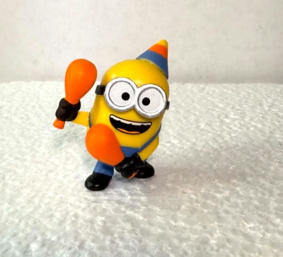 Despicable Me 4 Mini Minion Mystery Figure Series 1 "Party Minion" "Chase" New - Image 1 of 4