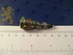 Jeu de pièces de réglage de pression doseur-distributeur 504 604 505 K-Jetronic - Picture 1 of 1