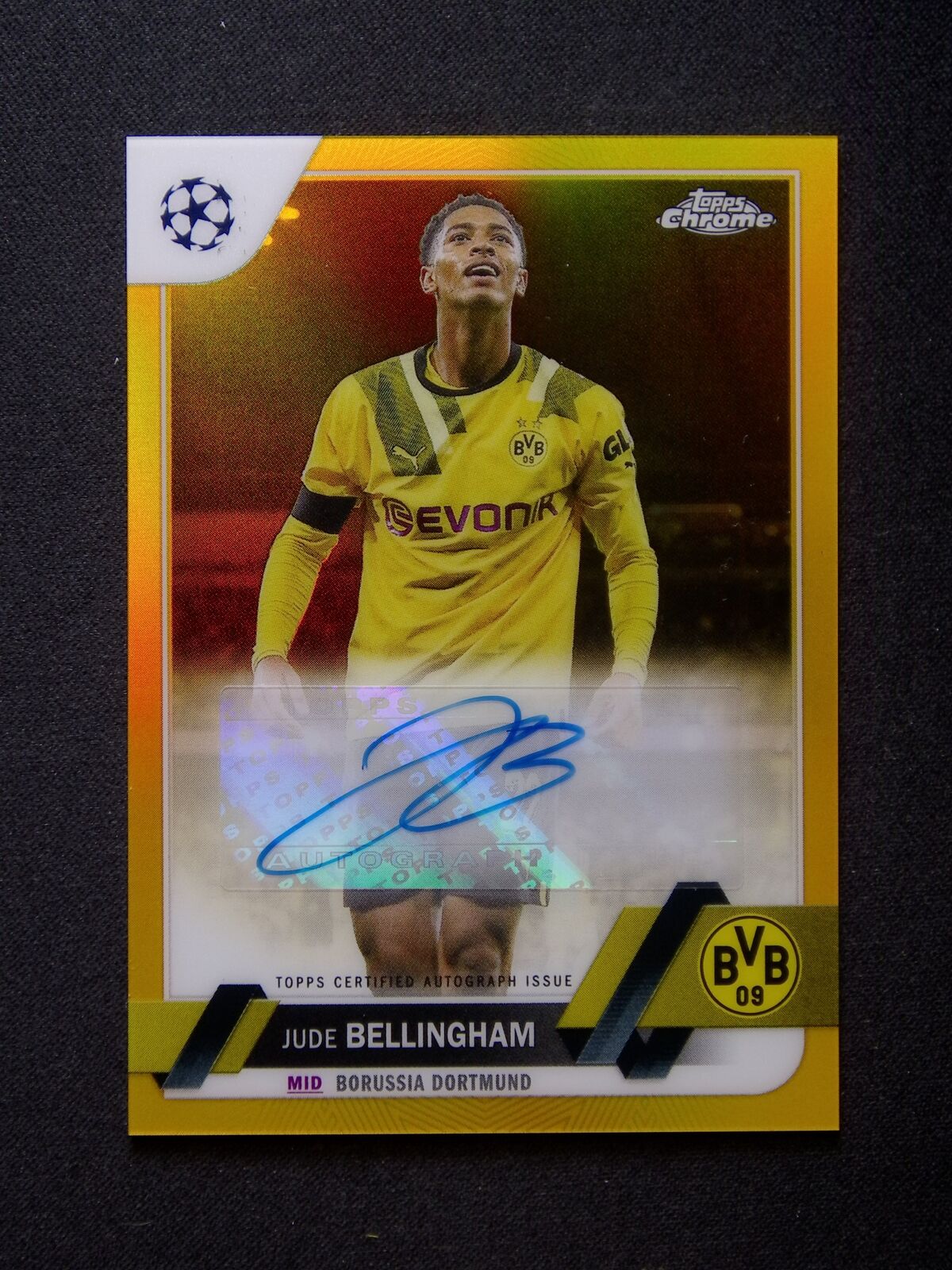 2022 Topps Chrome UEFA Jude Bellingham #CA-JB AUTO Gold Refractor /50 BVB