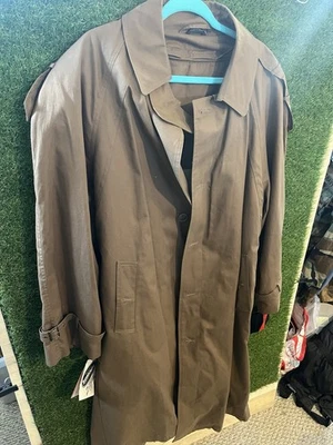 - New Sized 42 All Weather Coat Oleg Cassini Thinsulate  Signature Collection - Image 1 of 4