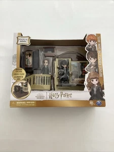 Harry Potter Wizarding World Magical Minis Verteidigung gegen die dunklen Künste versiegelt - Bild 1 von 6