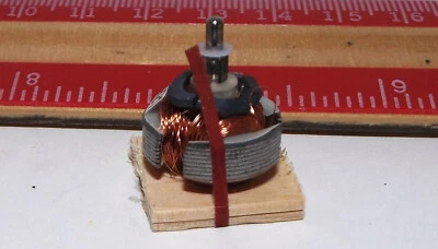 N Scale Pallet Load of a Large Valve marked number 921 - Image 1 of 4