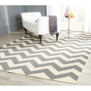 SAFAVIEH Indoor Outdoor CY6244-246 Courtyard Grey / Beige Rug - Picture 1 of 32