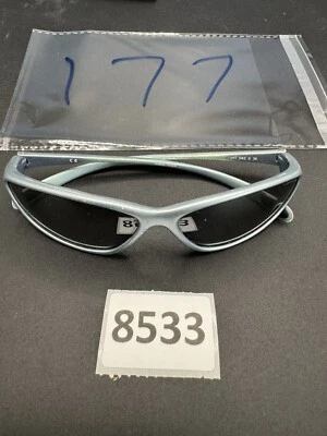 Gafas de sol Julbo Light 043 9 36 Francia VER DETALLES Sólidas Foto 1 de 4