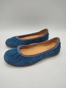 L.L. Bean Size 7.5 M Blue Suede Flats Women's Shoes - Picture 1 of 10