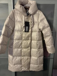 Creme Mantel Milestone - Bild 1 von 6