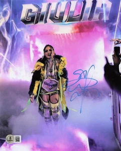 Foto firmada por Giulia con autógrafo WWE NXT 8x10 Beckett BAS - Imagen 1 de 1