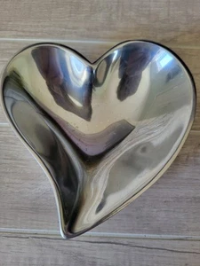 Mariposa Tazón Pequeño en Forma de Corazón Aluminio Color Plata Decoración Plato de Caramelo - Imagen 1 de 7