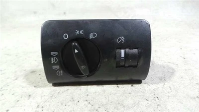 Commande Des Feux Audi allroad quattro 4b5 25 v6 24v tdi - Photo 1/4