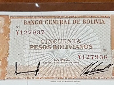 ➡➡ RARE MISMATCHED SERIAL NUMBERS ERROR NOTE BOLIVIA 50 PESOS 1962 P-162 GEM AU - Image 1 of 4
