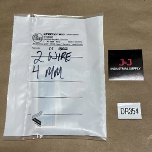 FACTORY SEALED- Efector IF5896 Inductive Proxi Sensor IFK2004BFRKG/M/2LED/US104 - Picture 1 of 4