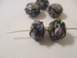 18 Silver Wedding Cake 12x10mm Lampwork Glass Beads Black Detail Manly WCSB - Picture 1 of 4