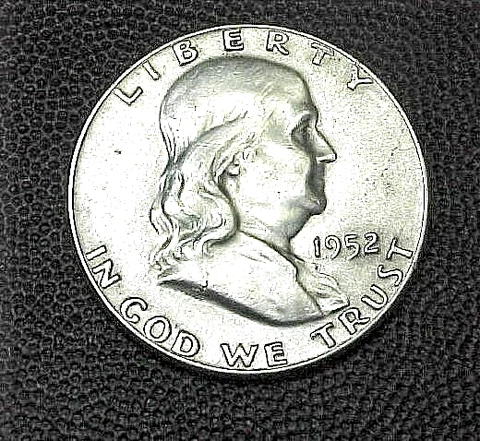 1952  Silver Franklin Half Dollar Nice Bright AU ABOUT UNCIRCULATED Cover
