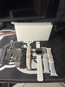 Apple Watch Ultra 2 49 mm Boîtier Titane (GPS + Cellulaire) avec 6 bracelets - Photo 1 sur 6