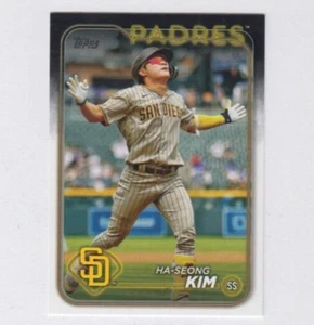(12) Lote de 1 tarjeta base Ha-Seong Kim 2024 TOPPS SERIE #127 PADRES SAN DIEGO - Imagen 1 de 1