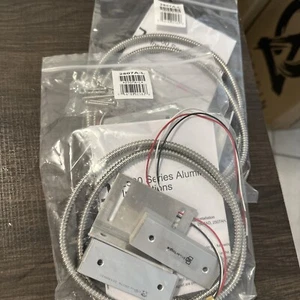 Contacto de montaje en superficie industrial Sentrol serie 2500 modelo 2507A-L - Imagen 1 de 1