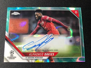 2021-22 Topps Chrome UCL Aqua Lava Refractor Alphonso Davies Auto #CA-AD - Bild 1 von 2