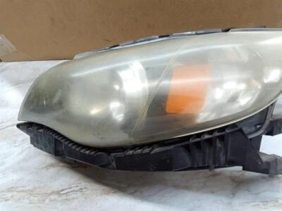 二手左灯总成 适合:2008 年 Subaru Impreza 卤素黑色背景 — 第 1/4 张图片