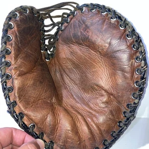Baxter Jordan Vintage 1930’s FIRST 1ST BASE MITT GLOVE DAVEGA D200 Rare Find - Picture 1 of 10