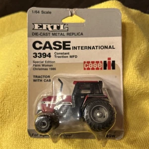 ERTL Case IH 3394 Tractor  1986 Special Edition Farm Woman Christmas 1/64 🔥🔥 - Picture 1 of 3