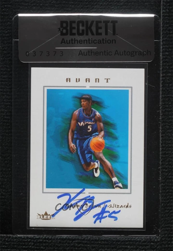 BAS 2003-04 Fleer Avant Kwame Marrón #26 Sello de Autenticidad Automático Foto 1 de 2