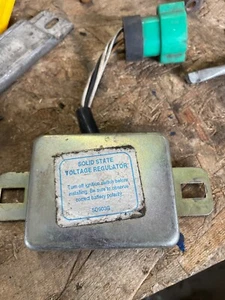 Toyota Voltage regulator Denso SD 903 G for R22 engine - Picture 1 of 2