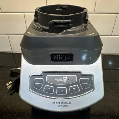 Base de motor de licuadora profesional Ninja solo BL660 30 pieza de repuesto 1100 vatios Foto 1 de 4