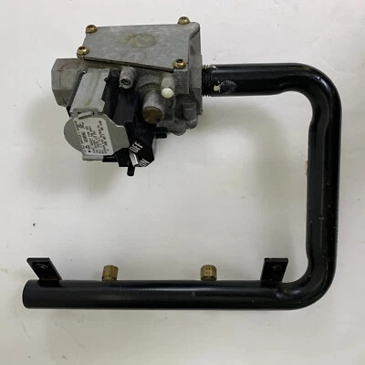 GEMINI Model 36G22Y Furnace Gas Valve - Type 202 - 24V 50/60HZ .280 AMPS - Image 1 of 4