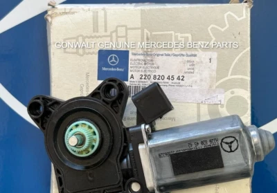 Motor regulador de janela dianteiro esquerdo Mercedes Benz W220 S500 S600 2208204542 - Imagem 1 de 3