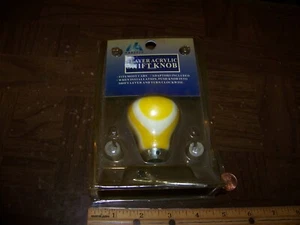 Gear Shift Knob "9 Layer Acrylic" United Pacific (Older Packaging) Yellow - Bild 1 von 3