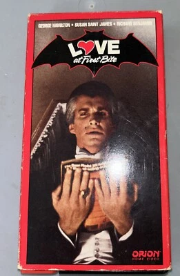 Love at First Bite (1979,93,) VHS George Hamilton Dracula Vampire Horror Comedy - Image 1 of 4
