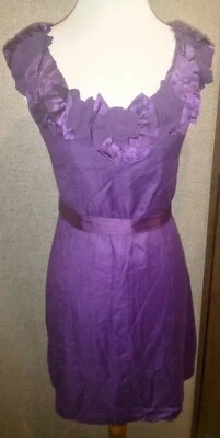 Vestido Yoana Baraschi Talla 4 Sin Mangas Púrpura Línea A Floral Escote Satinado Volantes Foto 1 de 4