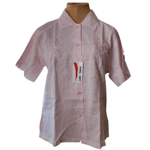Blusa para mujer grande con botones rosa bordada arte Ming nueva con etiquetas‎. - Imagen 1 de 5