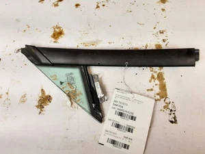 TESLA S 2013 Front Door Vent Glass 637237 - Picture 1 of 12