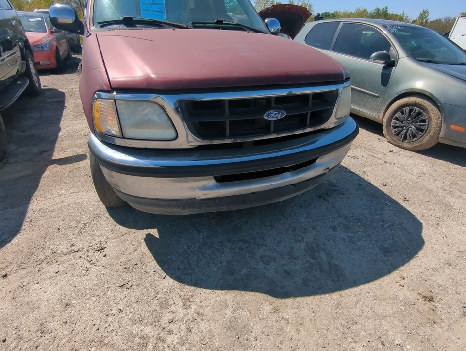 1997-1998 Ford F-150 Front Bumper - Oem GWOIH Foto 1 de 2
