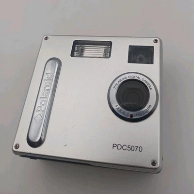 Polaroid PDC5070 5.1MP Rare Digital Camera (Stuck Button) - Image 1 of 4