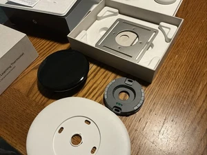 Google Nest Learning Thermostat 4th gen with Temperature Sensor, Black - Picture 1 of 9