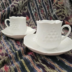 meissen cup saucer set wave relief while - Picture 1 of 3