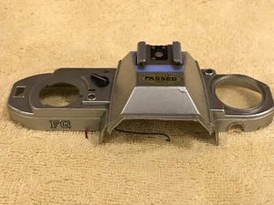 Nikon FG TOP PLATE Silber  - Bild 1 von 4