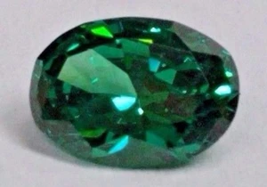 Pair (2) of Vibrant Green Oval Cut Cubic Zirconia (CZ) 7.5x5.5mm Loose Stones - Picture 1 of 4