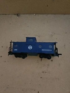 Modified Roco HO Scale Wide Vision Caboose Used - Picture 1 of 4