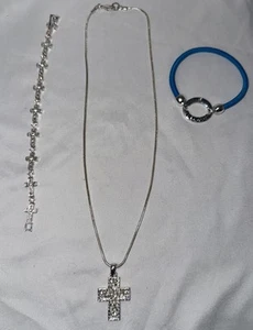 Paquete de 3 piezas de bisutería para mujer - Pulsera cruzada brillante, collar - Imagen 1 de 8