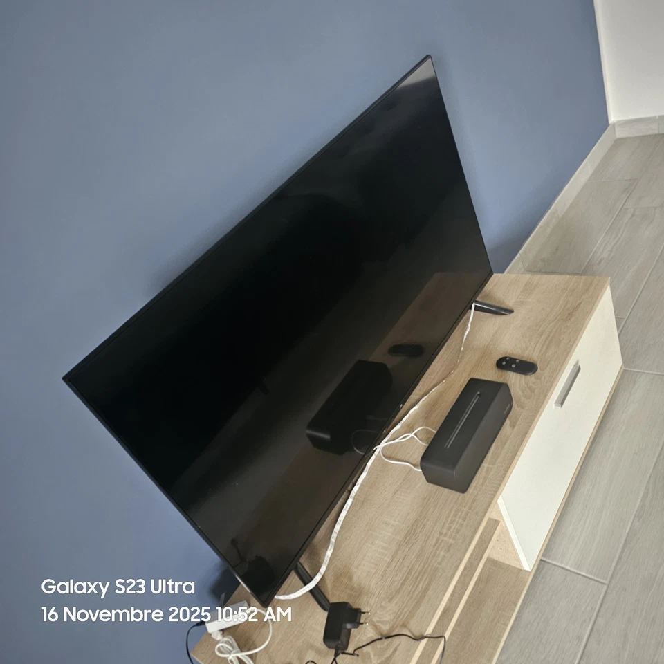 Xiaomi TV P1E - 43" - LED 4K (Smart TV) - Immagine 1 di 1